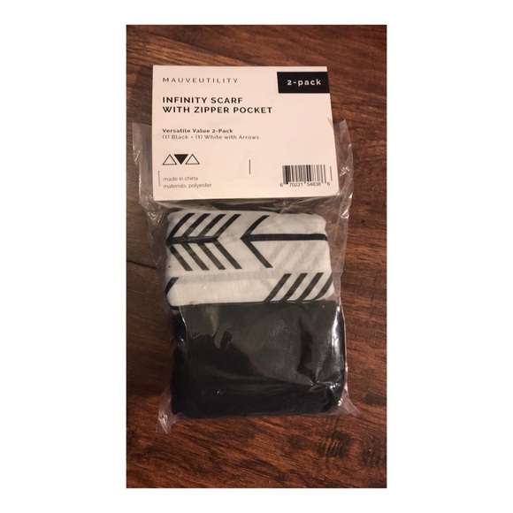 2-pack infinity scarves with zipper pocket - Picture 7 of 7